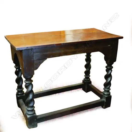 A 17thC English oak side table