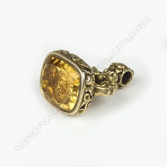 A 9ct gold and citrine seal
