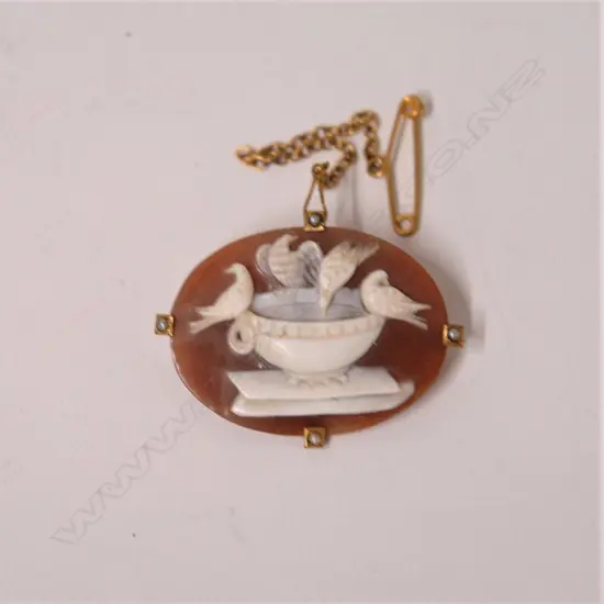 A late 19thC gold mounted cameo brooch