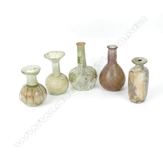 Five Roman glass items