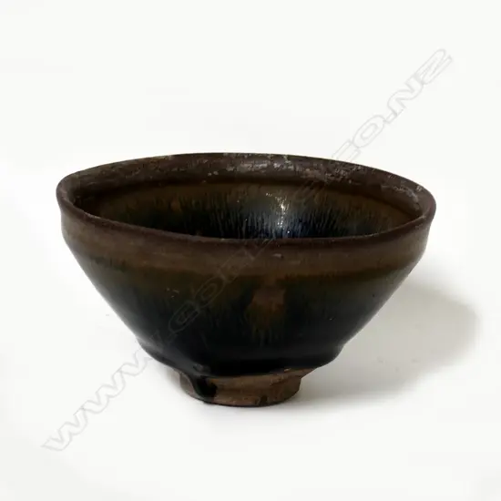 A hare's fur glaze tea bowl