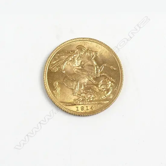 A George V gold sovereign