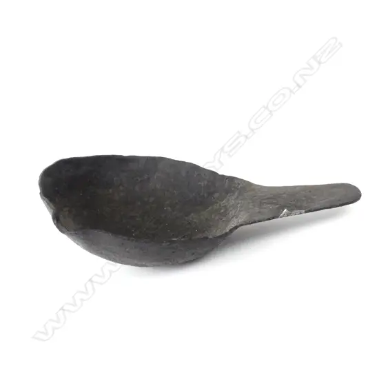 A wrought iron try-pot ladle