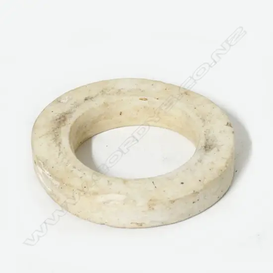 A Pacific tridacna shell bangle