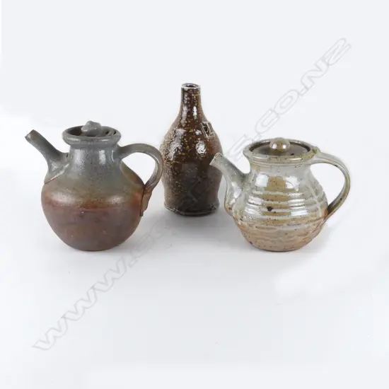 Three N.Z. pottery pieces