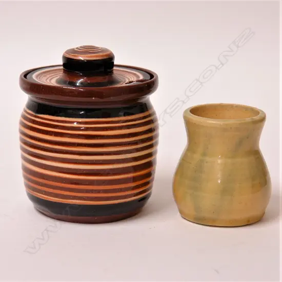 Briar Gardner and Elizabeth Lissaman small pots
