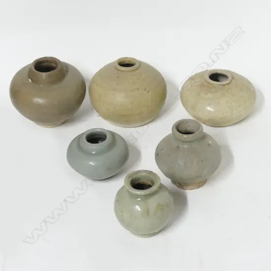 Six small Chinese porcelain jarlets