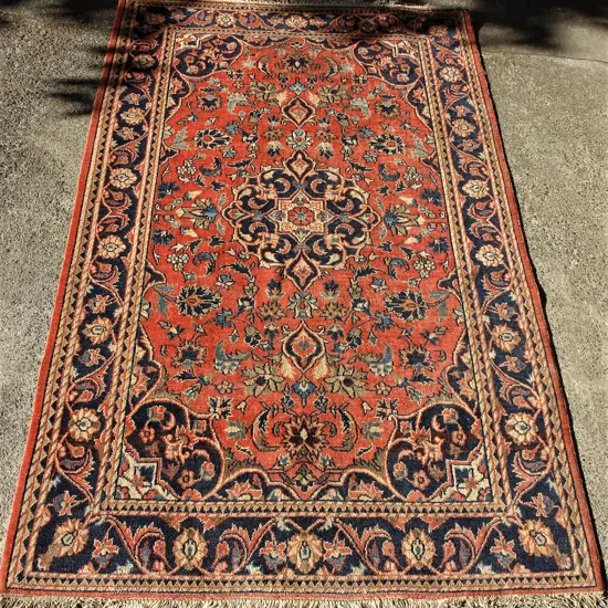A Persian semi-antique Lilihan rug