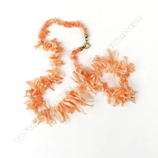 A vintage angel skin Mediterranean coral necklace
