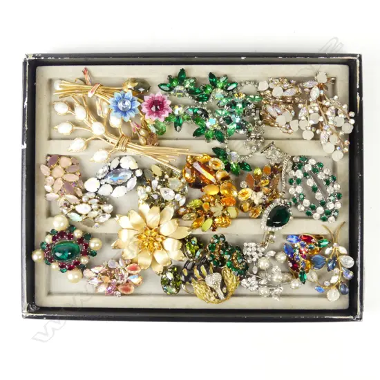A collection of vintage American costume jewellery