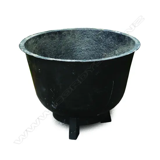 An old cast iron whaling pot (try pot)