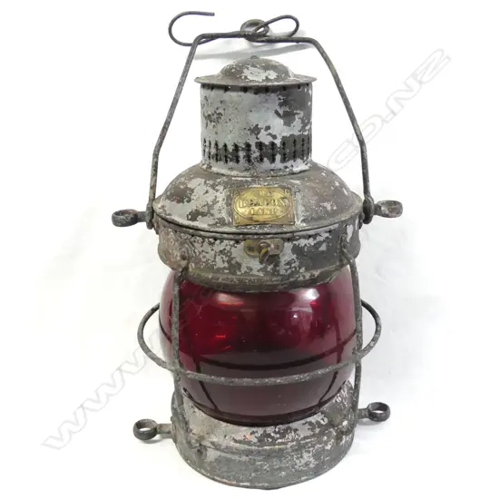 A vintage ship's beacon lamp
