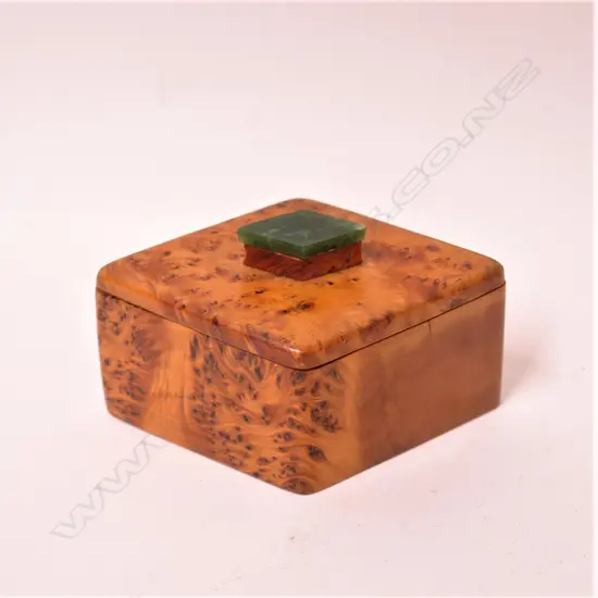 A N.Z. Art Deco burr totara and greenstone diamond form box