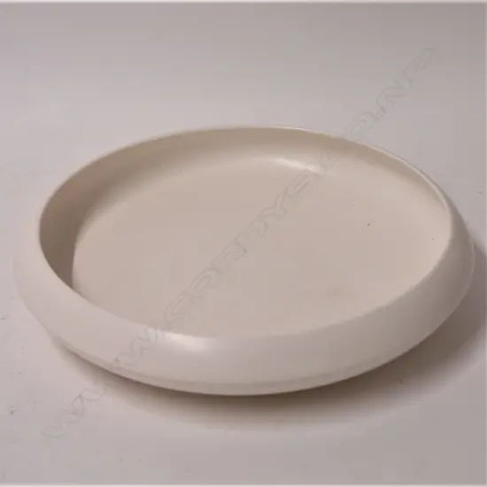 Crown Lynn Hand Potted bowl