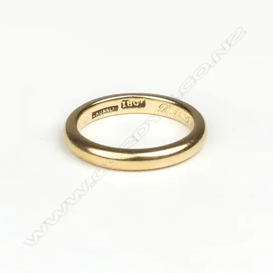 Adolph Kohn Ltd 18ct. yellow gold plain band ring