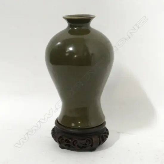 Baluster shaped tea dust glazed vase