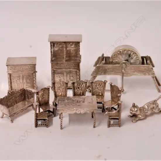 13 early 20thC European silver miniature pieces
