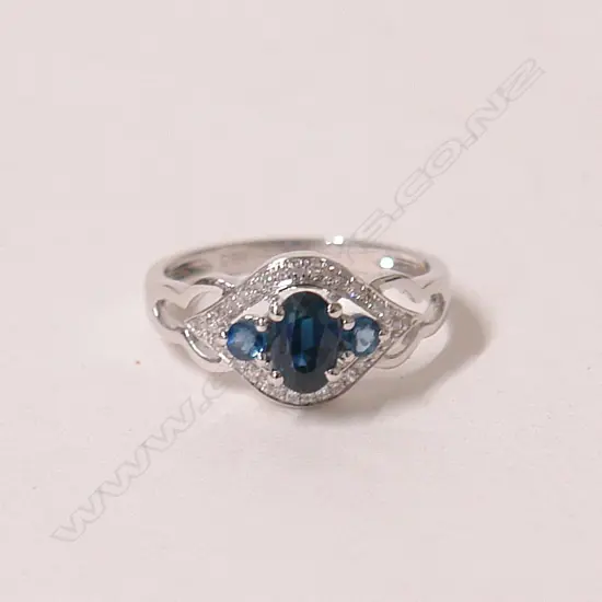An 18ct white gold and sapphire ring