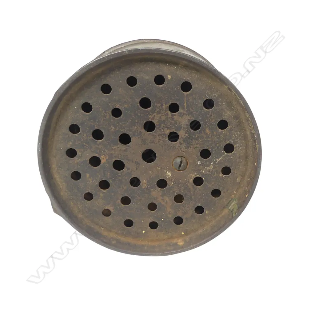 Late 19thC cast iron mechanical frog money bank, Image 1++