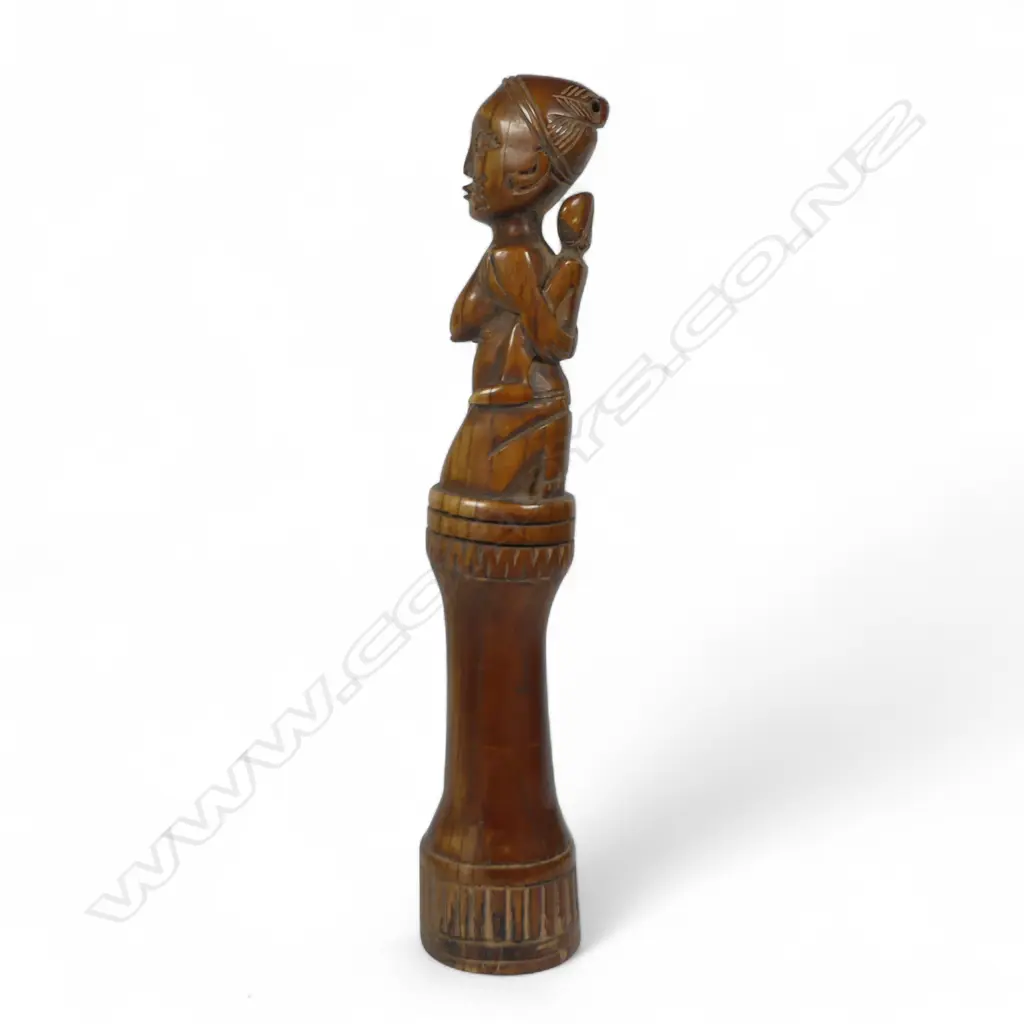 An early 20thC Nigerian carved ivory tusk section, Image 1++