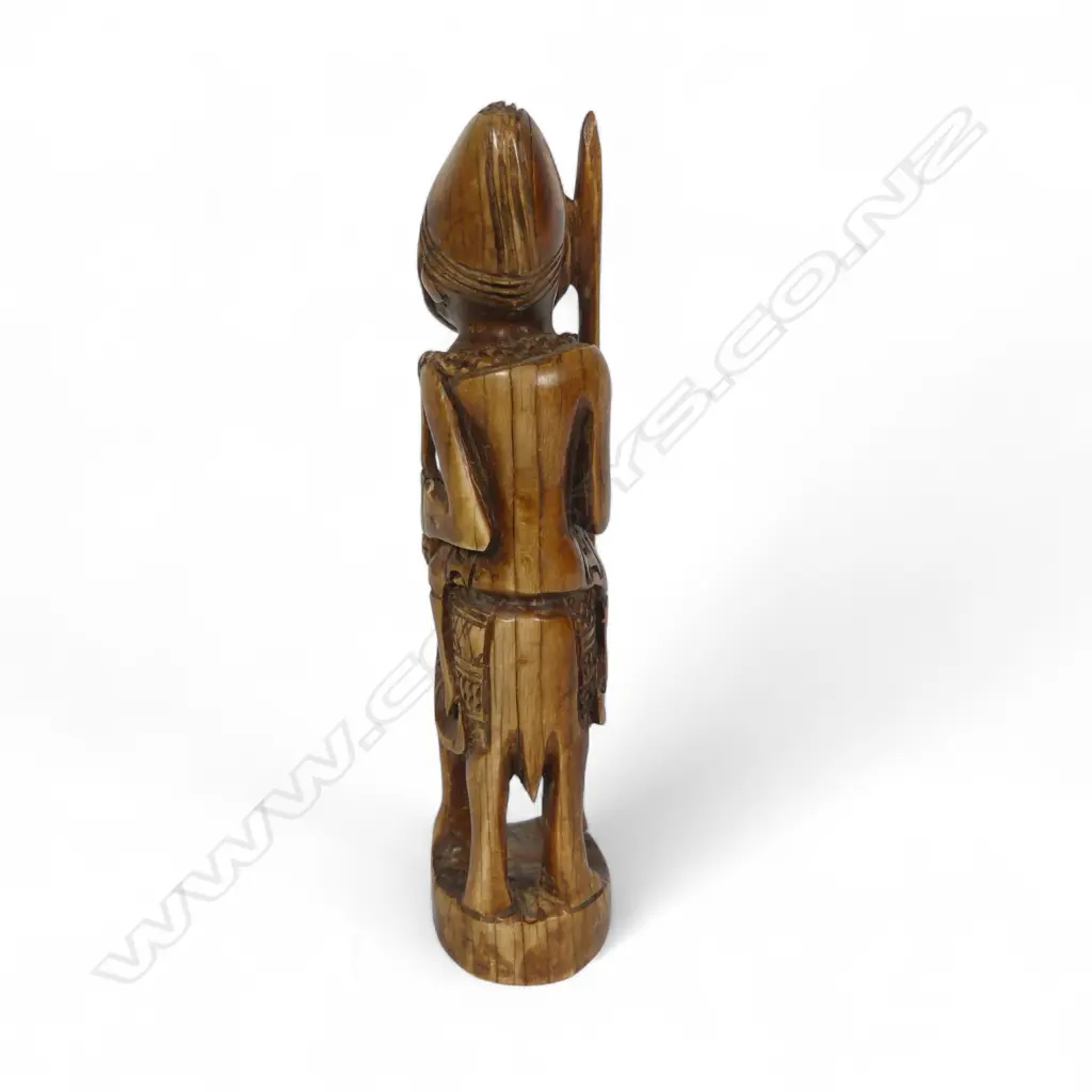 An early 20thC Nigerian carved ivory figure, Image 1++