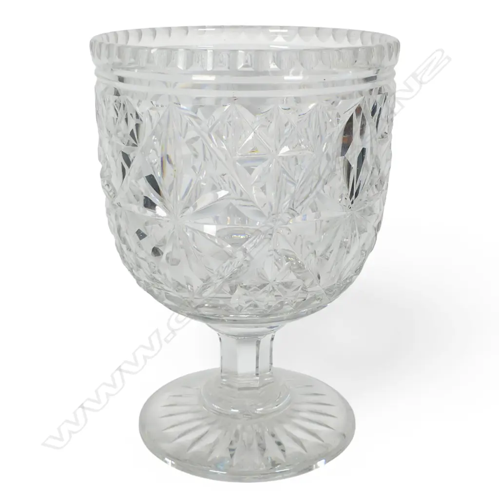 A large heavy cut crystal chalice, Image 1++