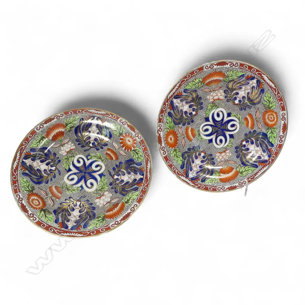 A pair of George III Wedgwood Chrysanthemum Imari pattern plates, Image 1++