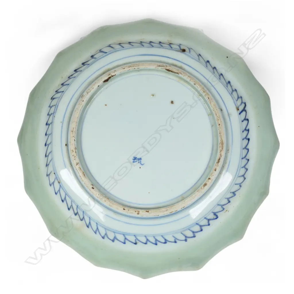 A Meiji Japanese octagonal blue and white dish, Image 1++