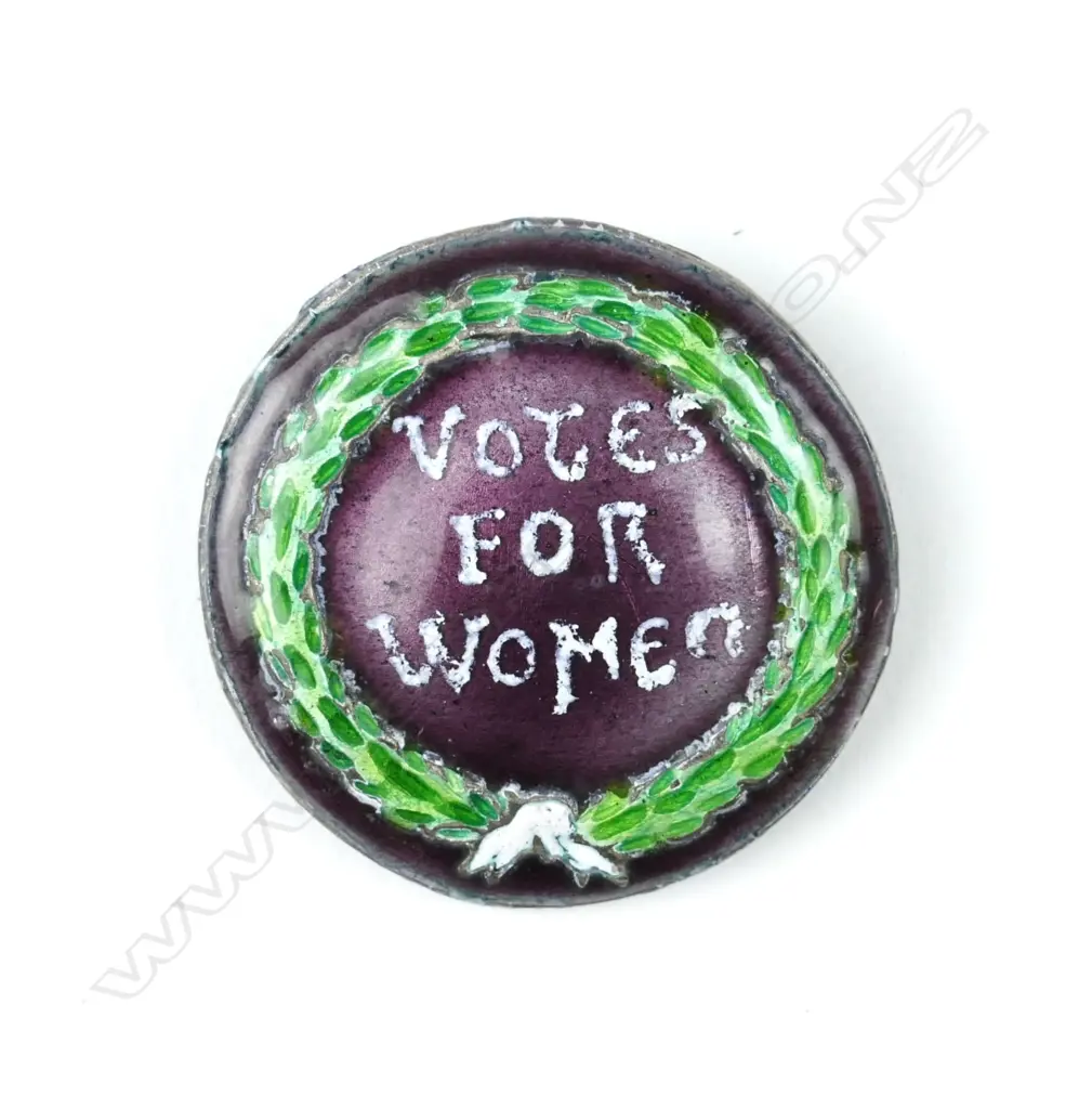A 1913 silver and enamel Suffrage brooch, Image 1++