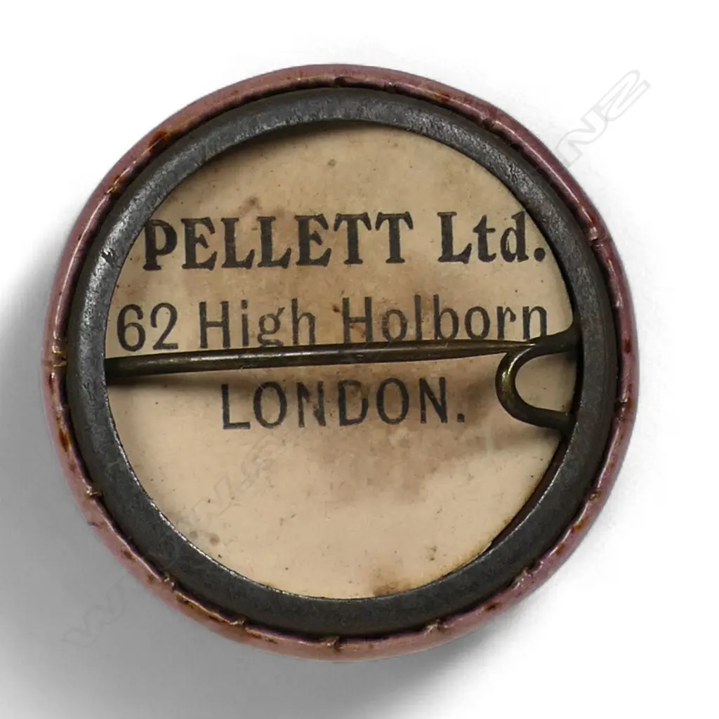 WSPU badge designed by Sylvia Pankhurst, Image 1++