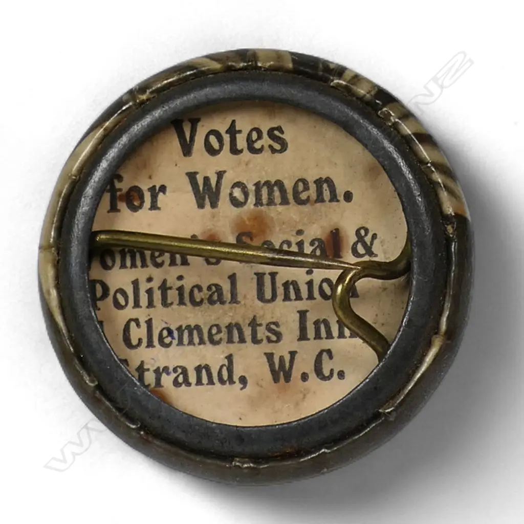 WSPU Emmeline Pankhurst suffragette portrait pin badge, Image 1++