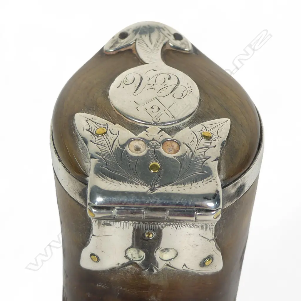 A Victorian Scottish silver and rams horn snuff mull, Image 1++