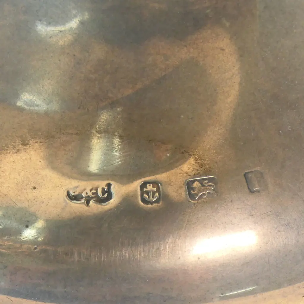 An Edwardian silver decorative tazza, Image 1++