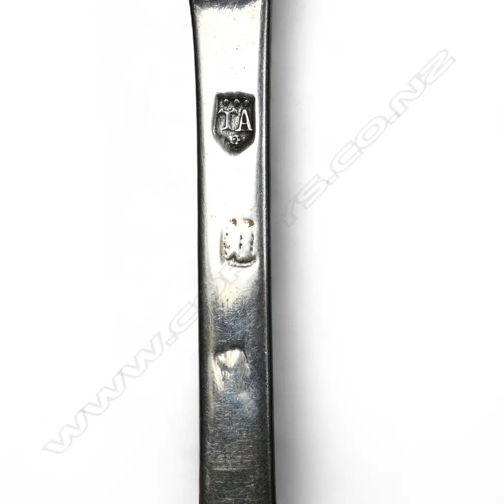 James II silver trefid spoon, Image 1++