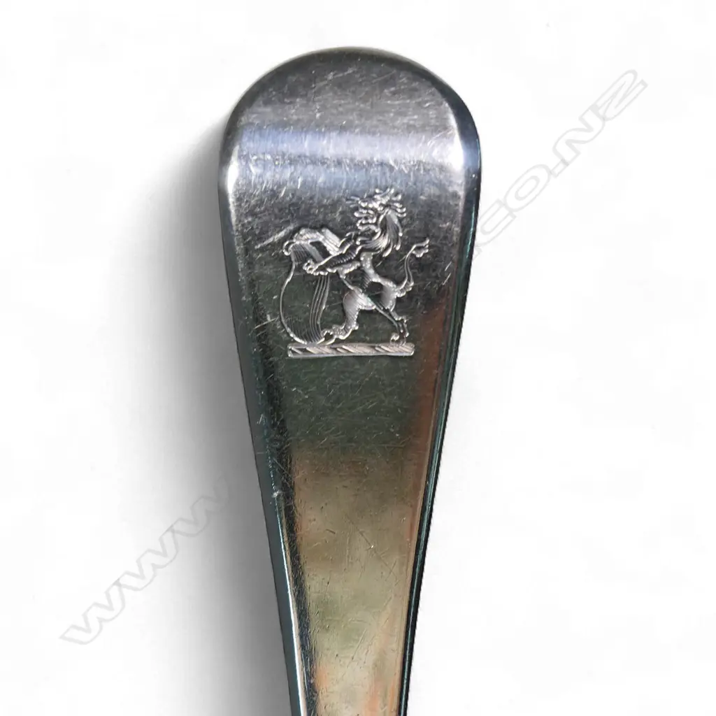 A set of four George IV silver serving spoons, Image 1++