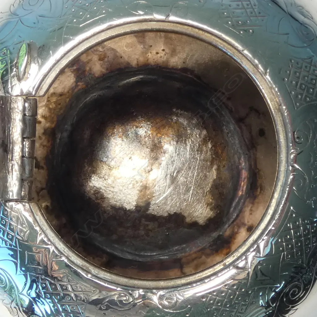 A rare William & Mary silver bullet shaped teapot of small size Image 1++