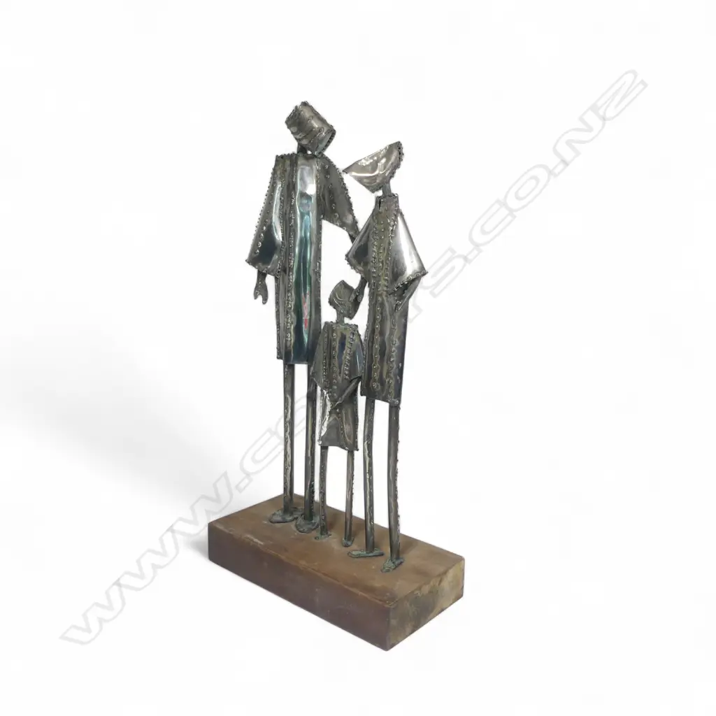 Kevin Jon Rawlinson (NZ active 1970s-1980s) 'Family', Image 1++