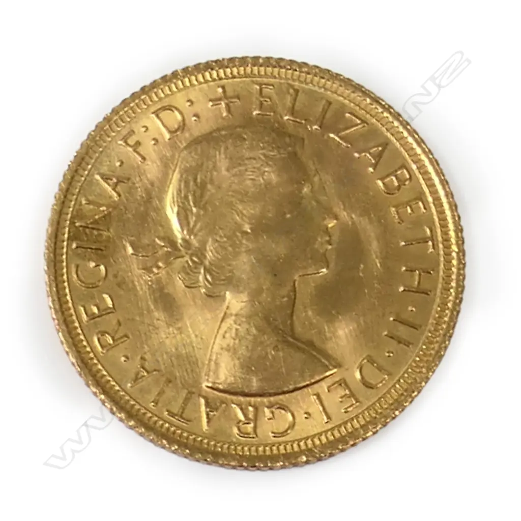 A 1967 gold full sovereign coin, Image 1++