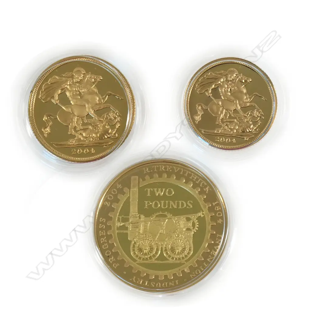 A 2004 'United Kingdom Gold Proof Sovereign Three Coin Collection', Image 1++