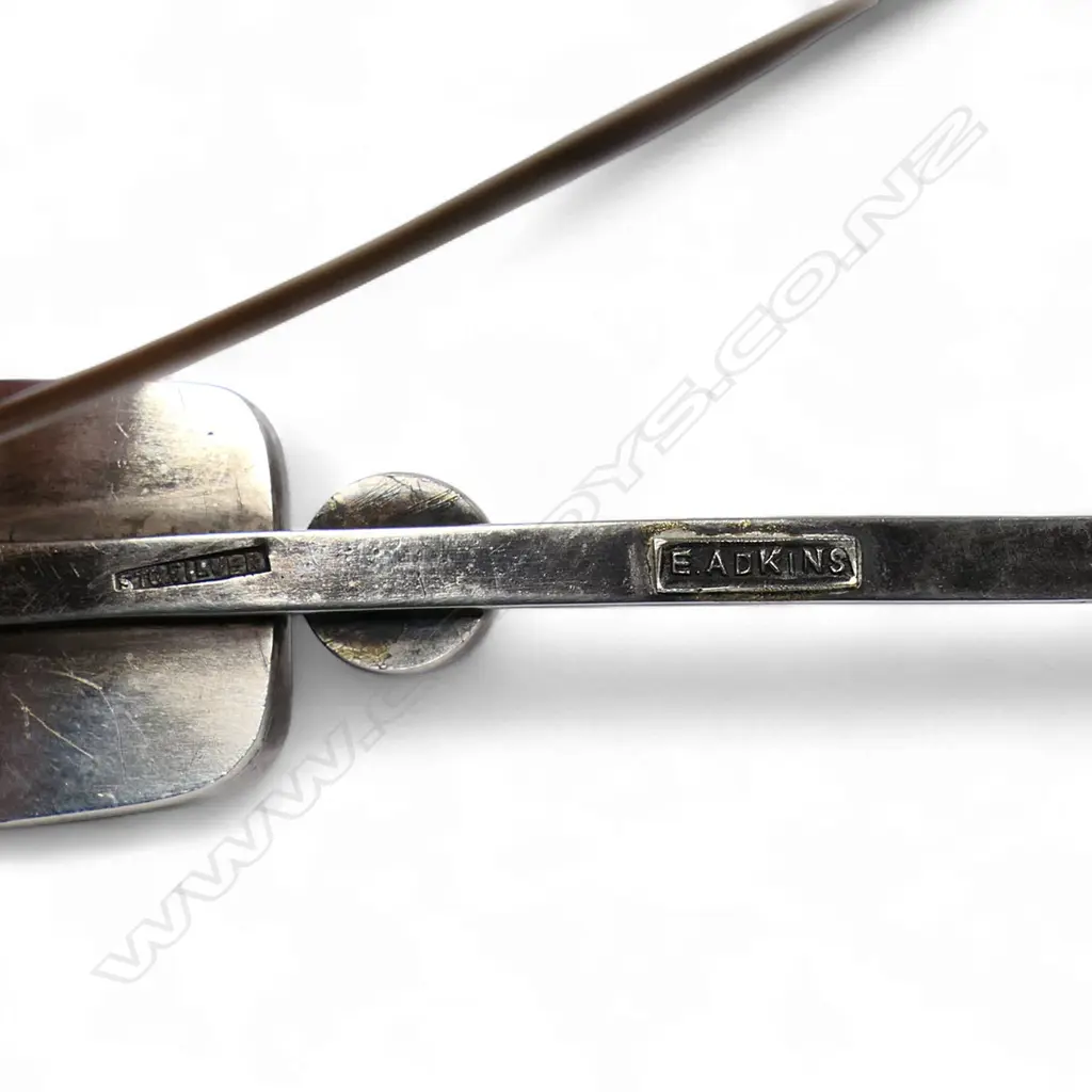 Eleanor Mary Copeland Adkins (NZ.1882-1968) paua and pounamu brooch, Image 1++