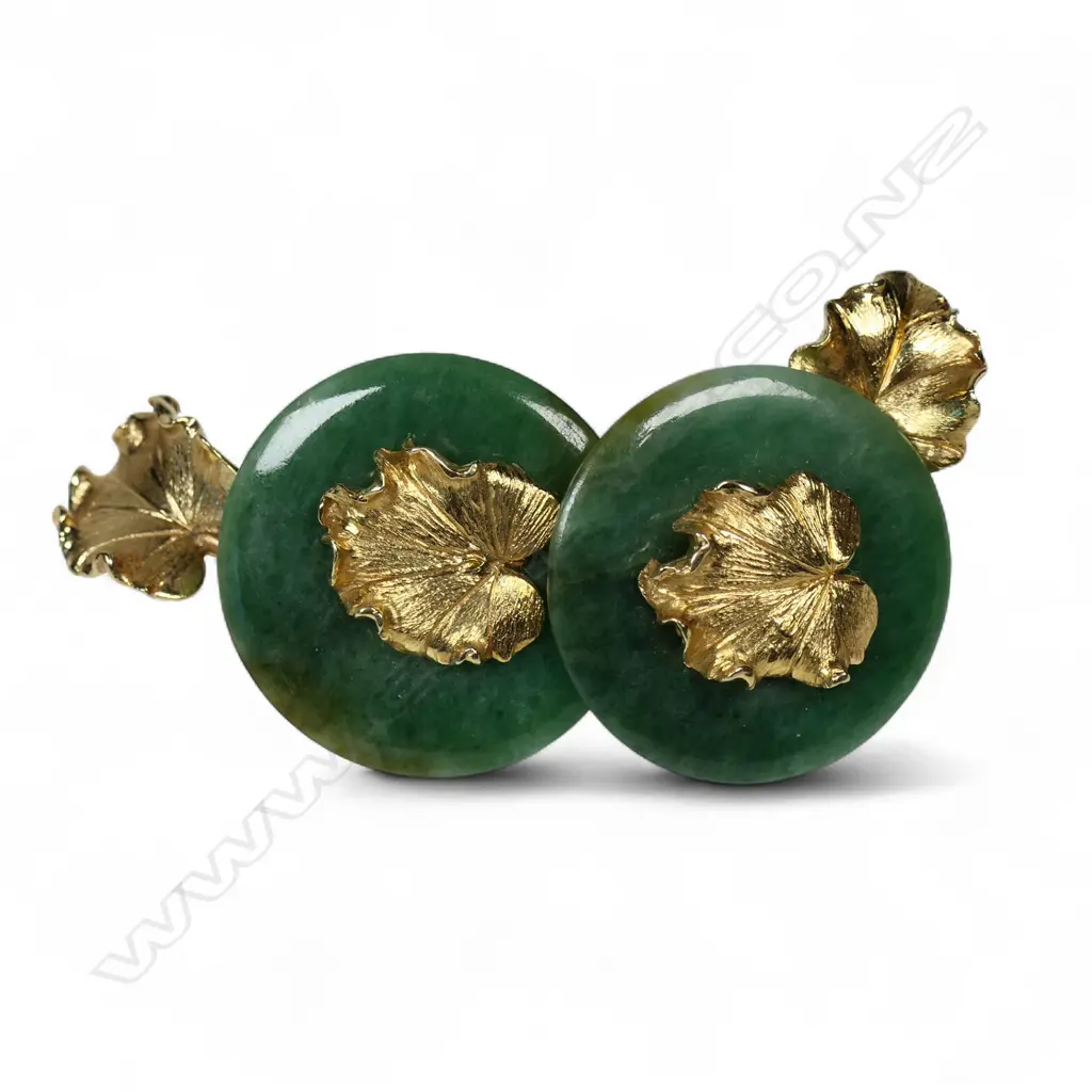 An18ct gold vintage two jade ring brooch, Image 1++