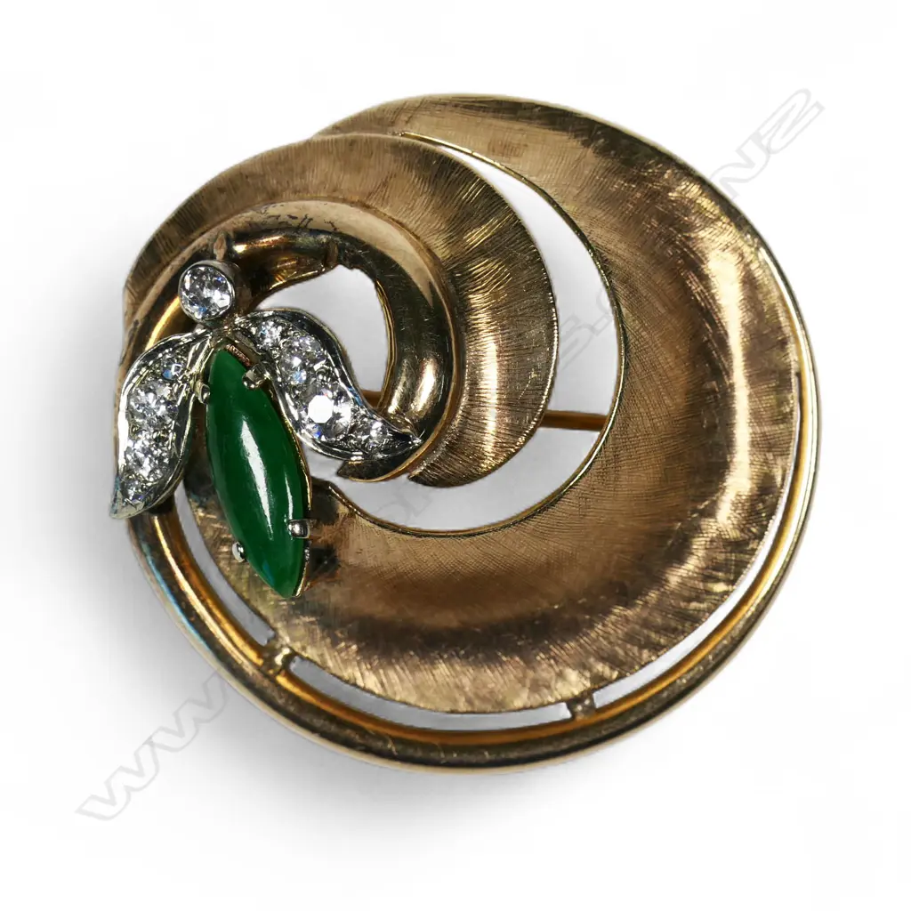 A 1940's /1950's American 14ct gold diamond and jadeite swirl brooch, Image 1++