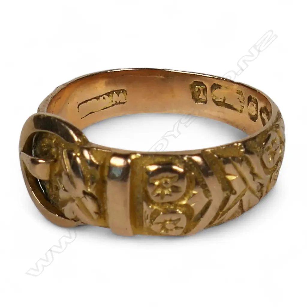 A Victorian 9ct gilded rose gold buckle ring, Image 1++