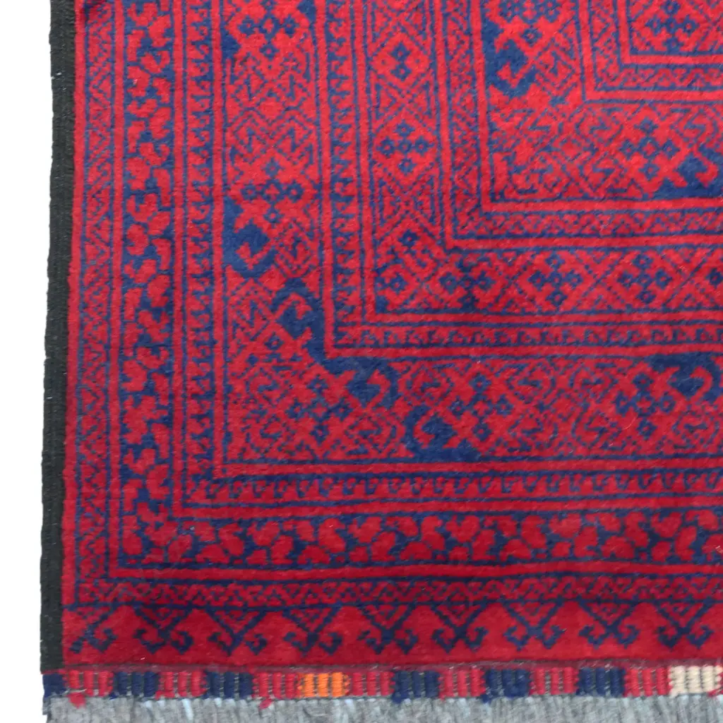 A hand-knotted elephant foot carpet, Image 1++