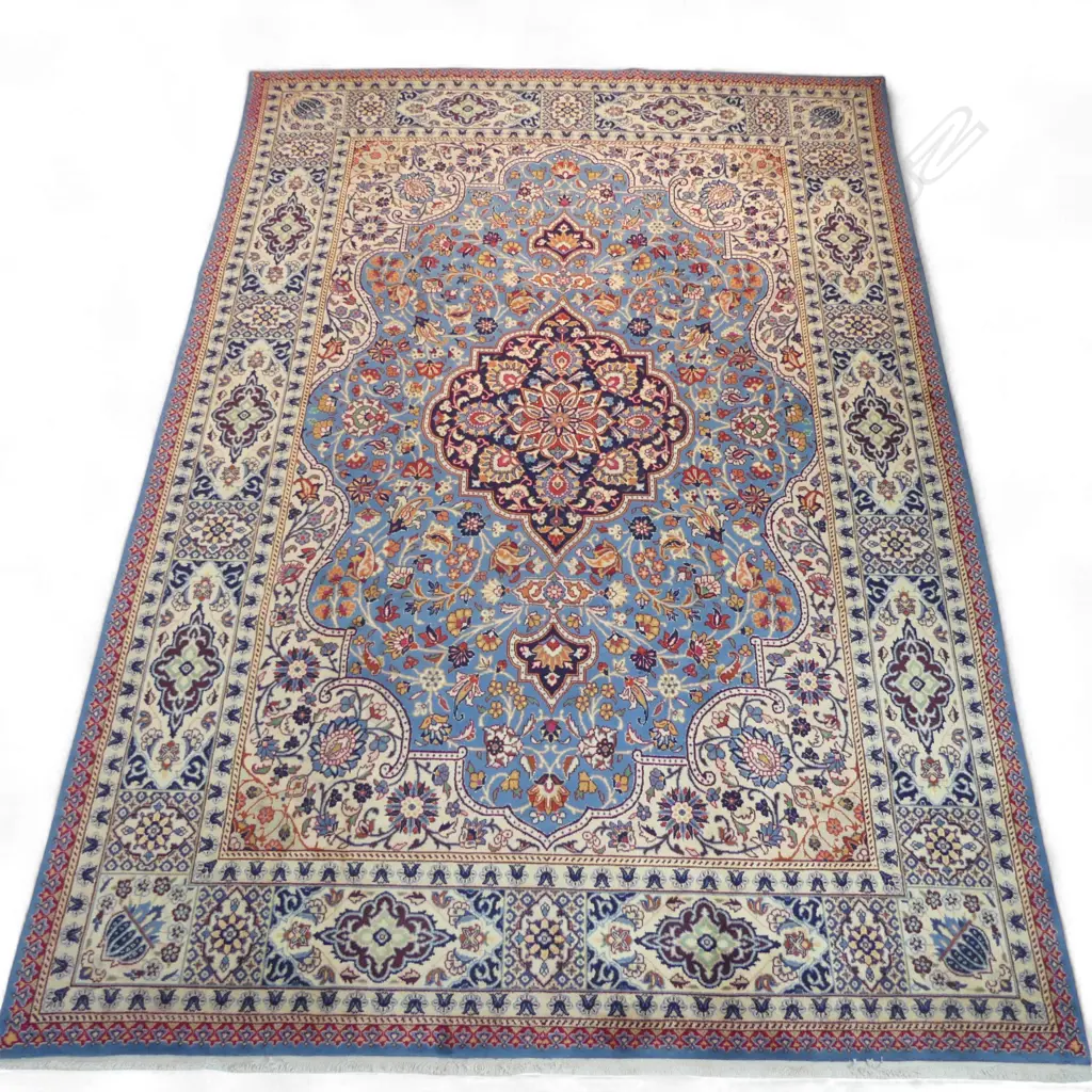 A fine hand-knotted Tabriz carpet, Image 1++