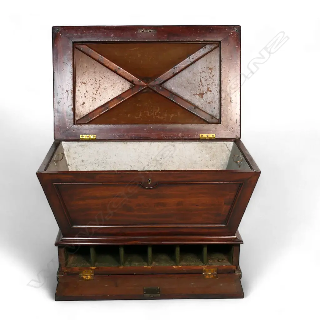 A Regency mahogany sarcophagus cellarette/wine cooler, Image 1++