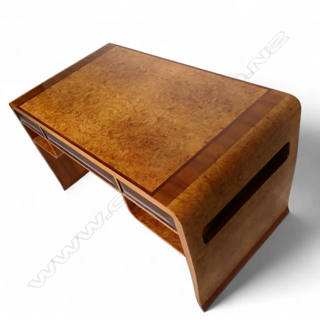 A quality French Art Deco burr walnut desk, Image 1++