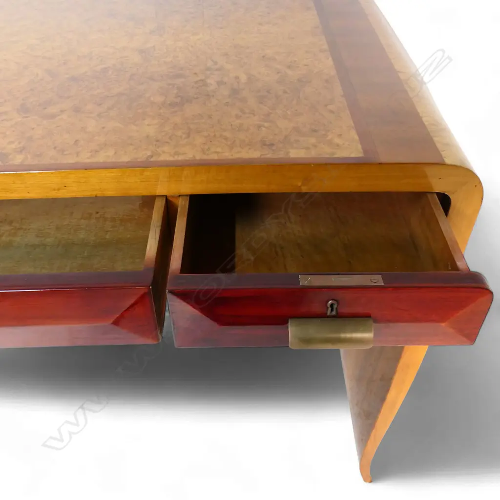 A quality French Art Deco burr walnut desk, Image 1++