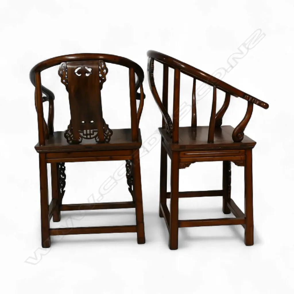 A pair Chinese horseshoe chairs, Image 1++