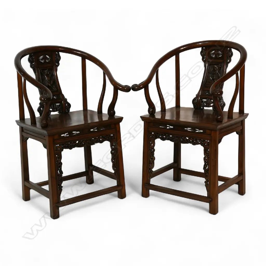 A pair Chinese horseshoe chairs, Image 1++